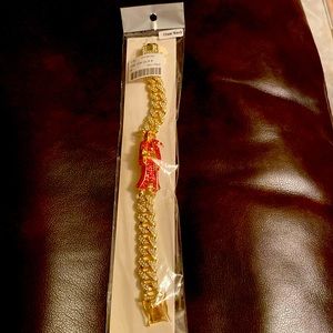 Laminated gold bracelet